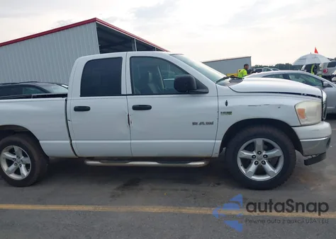 2008 Dodge Ram 1500 Slt z USA, uszkodzony, nr VIN 1D7HA18298S606625
